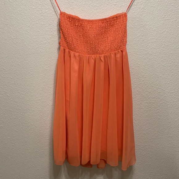 Salmon Short 👗 - Picture 7 of 7